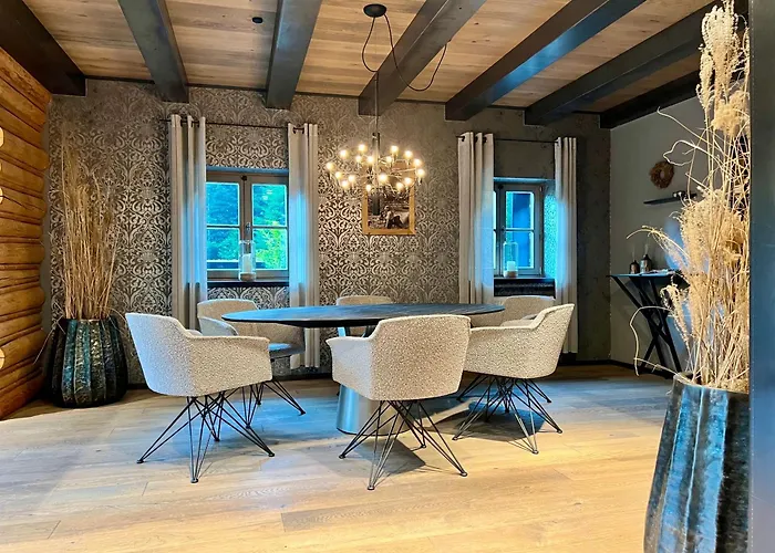S - 5 Sterne Luxus Direkt Am Eibsee Und Zugspitze Chalet